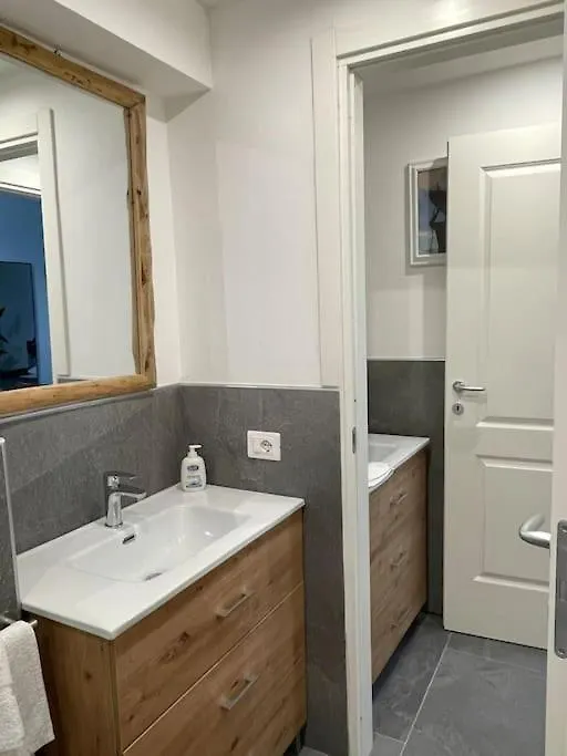 H 3 Splendido Bilocale Mm 3 Apartment San Donato Milanese